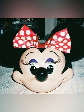 90’s Disney Parks Minnie Mouse Back Hat